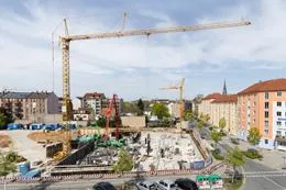 Herrnhöfe in Fürth: Kirschblütenhof-Rohbau wächst Bild: Herrnhöfe in Fürth: Kirschblütenhof-Rohbau wächst