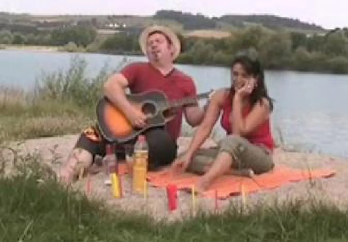 Flirtpub testet Strandtauglichkeit