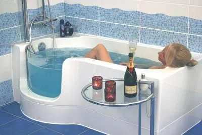Bild: Perfektes Duschen und Baden auf weniger als 1,3 qm