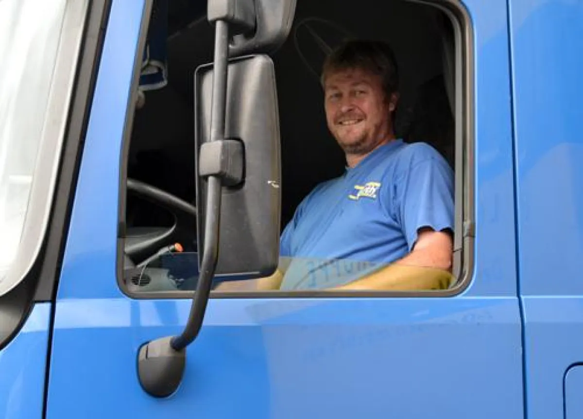 Udo Kleinmann, barth Spedition Burladingen, zurück im realen LKW