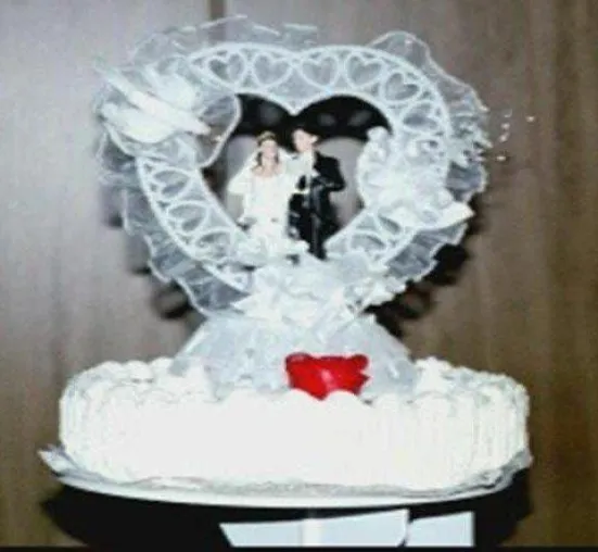 Neues Hochzeitsportal gibt umfassende Tipps für den schönsten Tag im Leben Bild: Neues Hochzeitsportal gibt umfassende Tipps für den schönsten Tag im Leben