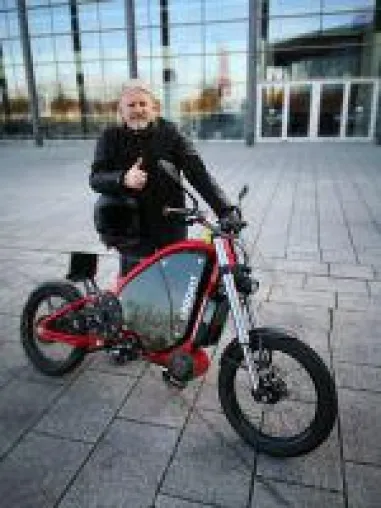 Bild: Elektro-Motorrad eROCKIT begeistert auf der e-Mobilitätsmesse Nord 2018
