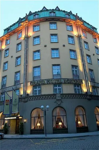 Bild: Romantischer „Tag der Liebenden“ in Prag
