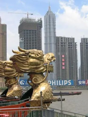 Bild: Mit dem Drachen tanzen