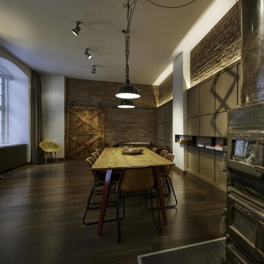 Influence Vision Founder