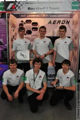 Bild: BayWa-F1Team für Weltmeisterschaft in Singapur qualifiziert