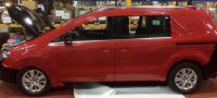 Bild: Projekt Hilti VW Sharan Vollverklebung