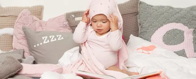 Bild: Vom Bademantel bis zum Baby Overall: Koeka Babymode setzt Trends