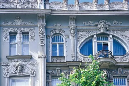 Institut50plus: »Verpasse nicht das Jahr von Riga, der Kulturhauptstadt Europas« Bild: Institut50plus: »Verpasse nicht das Jahr von Riga, der Kulturhauptstadt Europas«