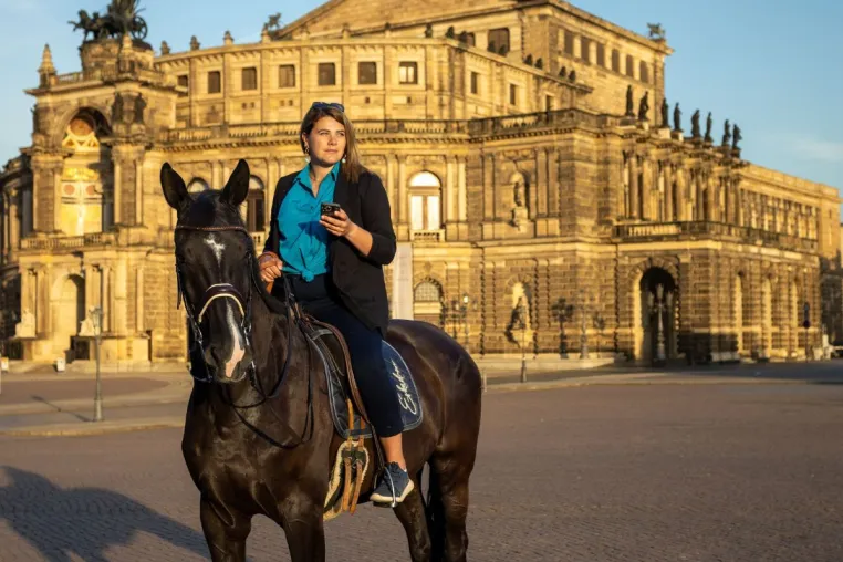Bild: Unser Leben ist schon lang kein Ponyhof mehr