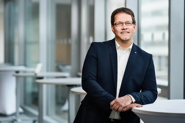 Von Kunden empfohlen: Ein Potsdamer unter den besten 100 Deutschlands Bild: Von Kunden empfohlen: Ein Potsdamer unter den besten 100 Deutschlands
