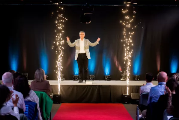 Bild: Speaker-Slam: In vier Minuten auf den Punkt - André Große überzeugte mit Tipps für den Mittelstand