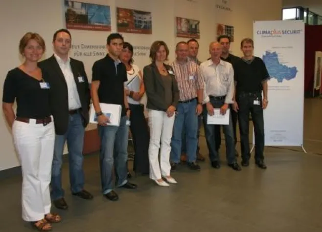 Weiterbildung der CLIMAplusSECURIT-Partner garantiert hohe Standards in Beratung und Vertrieb Bild: Weiterbildung der CLIMAplusSECURIT-Partner garantiert hohe Standards in Beratung und Vertrieb