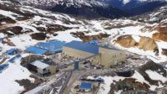 Bild: Gold aus dem Yukon - damals und heute