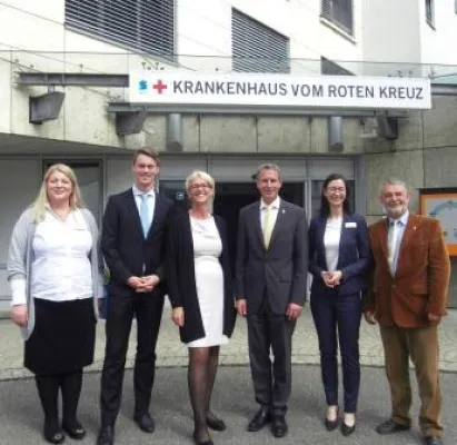 Kleine Krankenhäuser wertzuschätzen lohnt sich Bild: Kleine Krankenhäuser wertzuschätzen lohnt sich