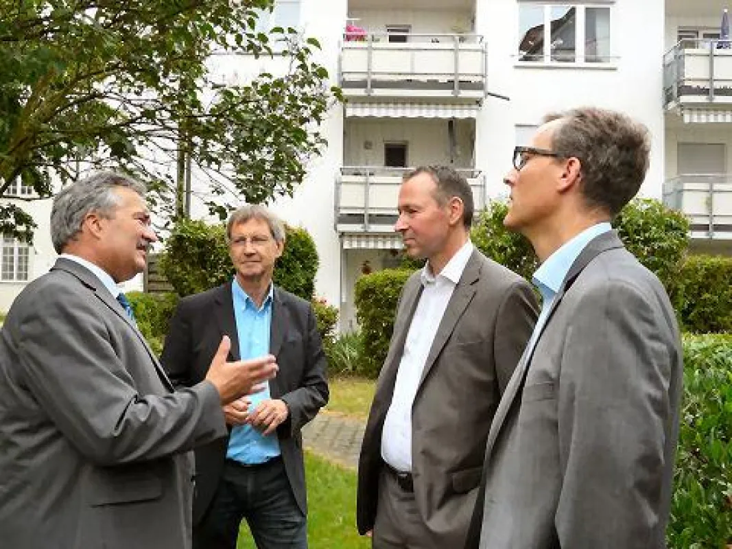 v. l.: Josef Rief (MdB, CDU)i Gerhard Schiele, Dr. B. Broll, Dr. M. Nachbaur