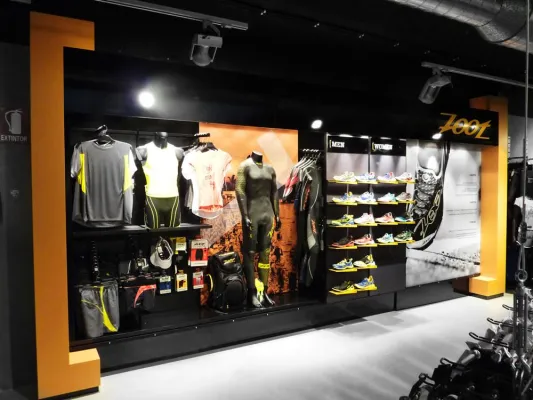 Bild: Erster eigener Shop-in-Shop für die Triathlon Marke Zoot in Spanien