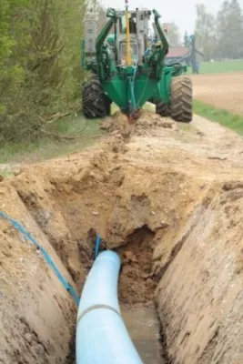 Mit Torpedo in die Tiefe Bild: Mit Torpedo in die Tiefe