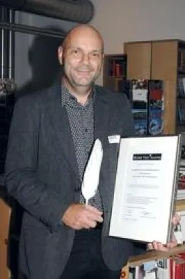 Roger Hausmann gewinnt die Texterfeder Bild: Roger Hausmann gewinnt die Texterfeder