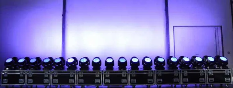 schoko pro investiert in neue Washlights LEDWash 800 von ROBE Bild: schoko pro investiert in neue Washlights LEDWash 800 von ROBE