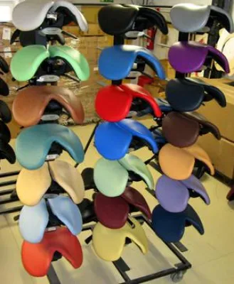 Permadental stärkt den Rücken des Zahnarztes Bild: Permadental stärkt den Rücken des Zahnarztes