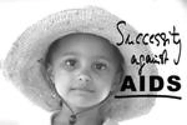 Bild: Bekannte Anti-Aids Aktion „Mützen für Afrika“ bei Kids&Co