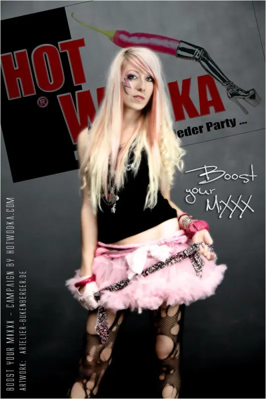 Boost-Your-MiXXX Campaign by HotWodka.com