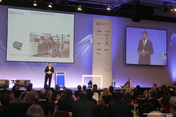 Bild: Late Night Seminar in Wien zum Thema „Rulebreaking“ mit drei Top Referenten der Redneragentur 5 Sterne Redner