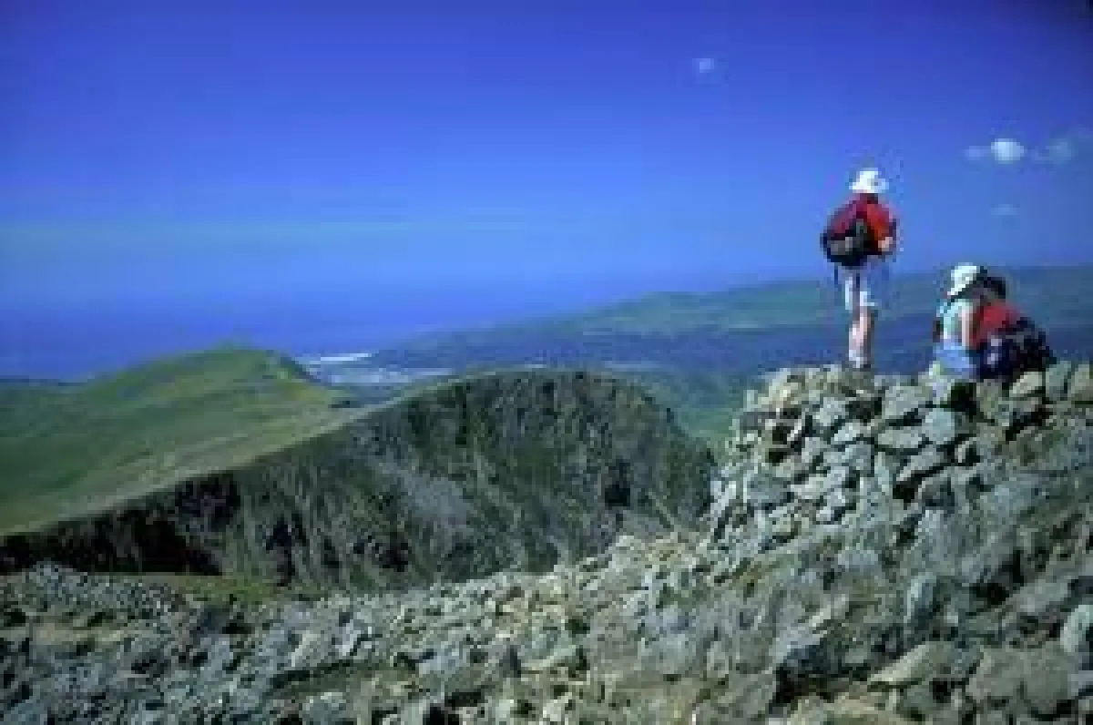 Wanderer in Wales Foto: Wikinger Reisen. Abdruck honorarfrei, bitte nur mit Quellenangabe. Foto senden wir gern in hoher Auflösung zu, bitte per Mail bei der Pressestelle anfordern.