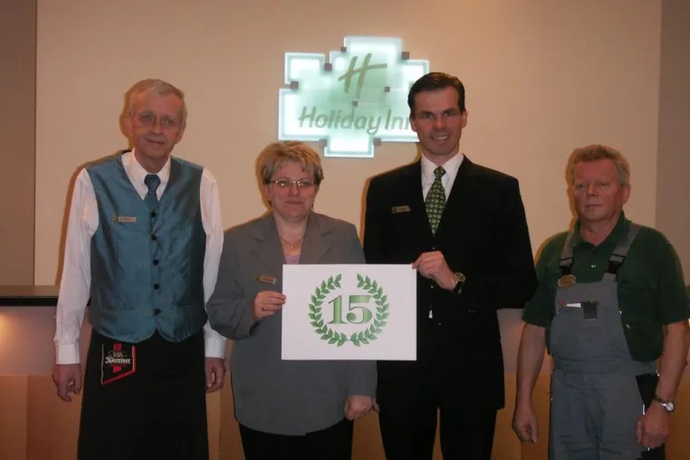 Bild: 15 Jahre Holiday Inn Berlin-Mitte