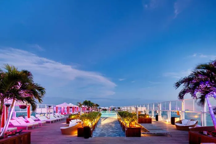 Love Is In The Air - Zum Valentinstag ins Gansevoort Miami Beach Bild: Love Is In The Air - Zum Valentinstag ins Gansevoort Miami Beach