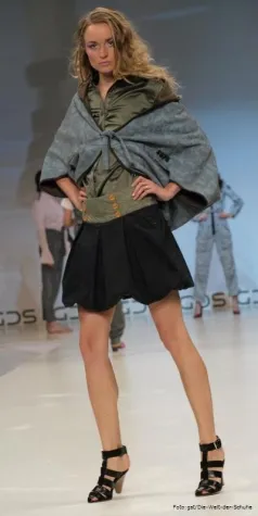 Bild: Römersandalen im neuen Look