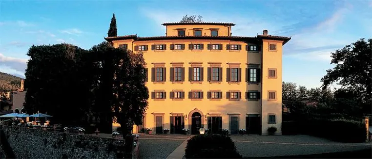 Bild: Torta die Pasquetta und Colomba die Pasqua - In der Villa La Massa wird Ostern ganz italienisch gefeiert