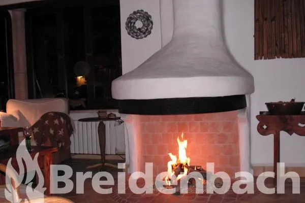 Bild: Deutsches Qualitätshandwerk ist weltweit gefragt - Kaminbauer aus Kürten macht auf Mallorca nicht nur Urlaub