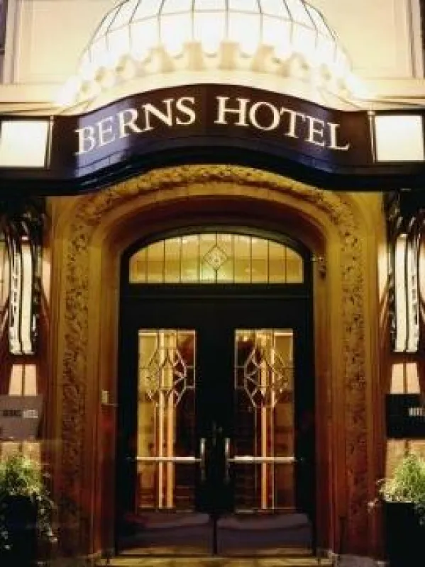 Stockholm : »Berns Hotel ? internationaler Treffpunkt«