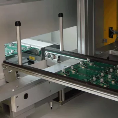 Bild: Messe Nürnberg - Inline Testanlage in kompletter Fertigungslinie