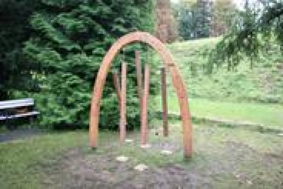 Klangbogen im Botanischen Garten der Stadt Chemnitz