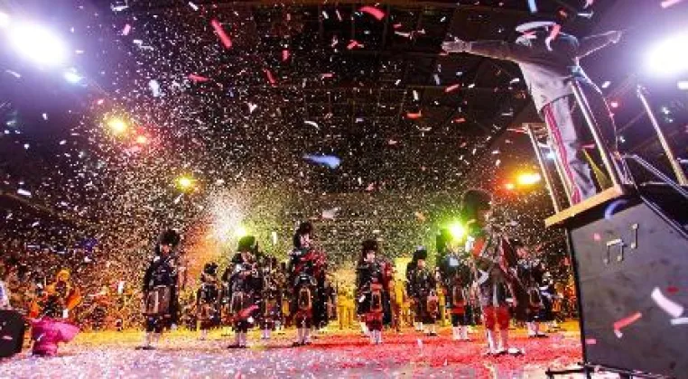 Bild: BERLIN TATTOO 2015: Jubiläumskonzert der internationalen Militärmusik mit 700 Künstlern aus 12 Nationen