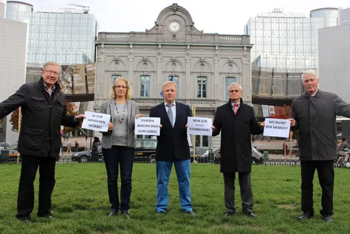 Gericke warnt: Europas Linke wollen grenzenloses Recht auf aktive Sterbehilfe Bild: Gericke warnt: Europas Linke wollen grenzenloses Recht auf aktive Sterbehilfe