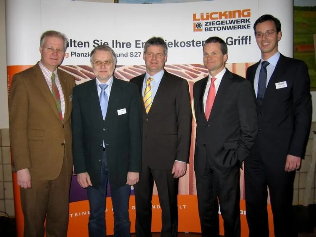 Namhafte Referenten bei den Unipor-Fachseminaren: Joachim Thater (Unipor-Mitgliedswerk Lücking), Jürgen Flesken (Vaillant), Dipl.-Ing. Tim Stollberg (Schöck Bauteile GmbH), Roger Krell (Rechtsanwalt) 