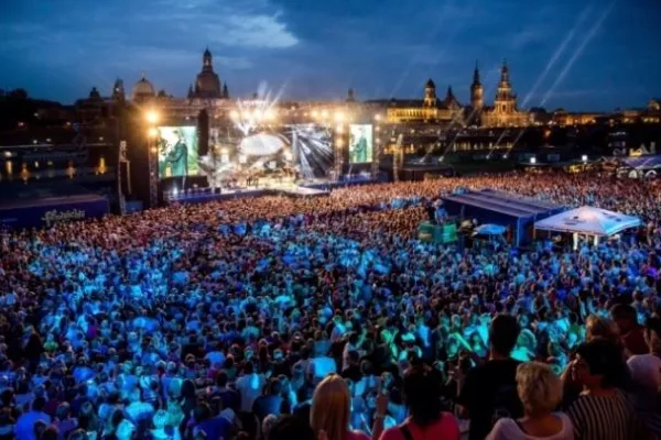 Bild: Roland Kaiser: Vorverkauf für Kaisermania 2015 startet heute – Tickets für 01.08.15 bereits ausverkauft.