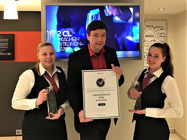 Bestes Geschäftsreisehotel: „Certified Star Award“ für das Mercure Hotel Frankfurt Eschborn Ost Bild: Bestes Geschäftsreisehotel: „Certified Star Award“ für das Mercure Hotel Frankfurt Eschborn Ost