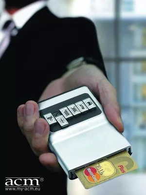 Bild: Super Segway wird neuer exklusiver Vertriebspartner von acm®