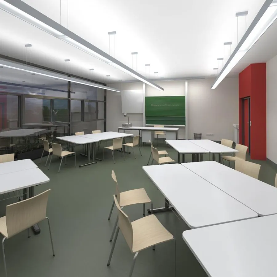 Das neue Leuchtensystem Linic®, mit microprismatischer Lichttechnik, in der Anwendung eines  Klassenraumes mit variabler Sitzanordnung. (Lichttechnische Simulation: WILA Lichttechnik GmbH)