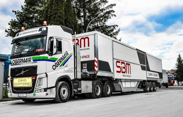 OBERMAIR Transporte: Kompetenz in Schwer- und Spezialtransporten für anspruchsvolle Projekte Bild: OBERMAIR Transporte: Kompetenz in Schwer- und Spezialtransporten für anspruchsvolle Projekte