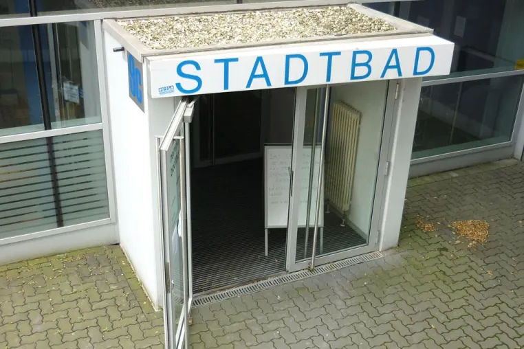 Bild: Innenstadt-Schwimmbad macht endgültig zu