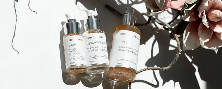 Bild: VON FRAU ZU FRAU - ANTI AGING PFLEGE, DIE MEHR KANN