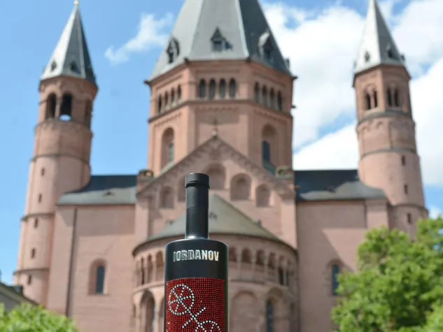 Bild: Iordanov Vodka Mainz Edition