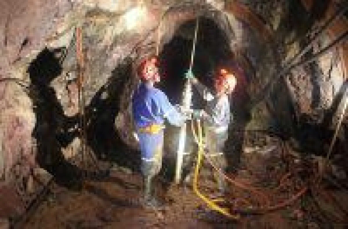 Bohrungen auf Guanacevi Mine, Endeavour Silver