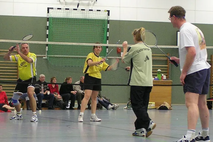 Bild: USG-Badminton holte die Tabellenspitze